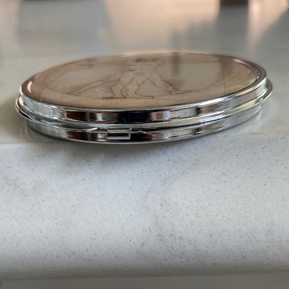 Vintage Compact Mirror Da Vinci Vitruvian Man - Picture 5 of 9